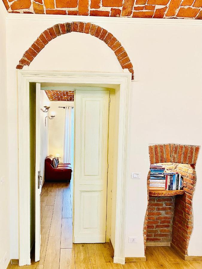 Exquisitely Renovated And Centrally Located Apartment With Free Parking Turin Exterior foto